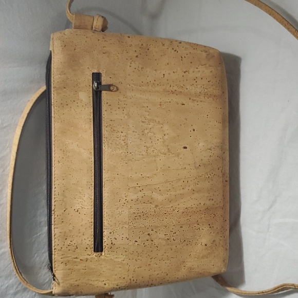 Cork Purse - Picture 2 of 4